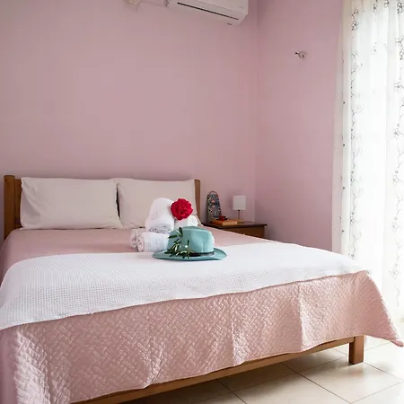 Ionian Mare Tatil Evi *