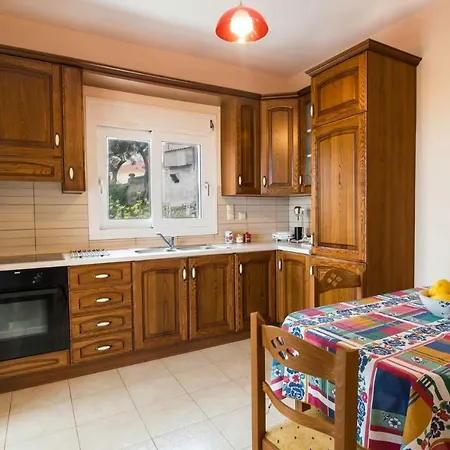 Ionian Mare Tatil Evi *